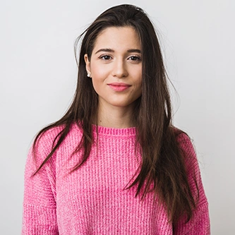 Ana Paula M.